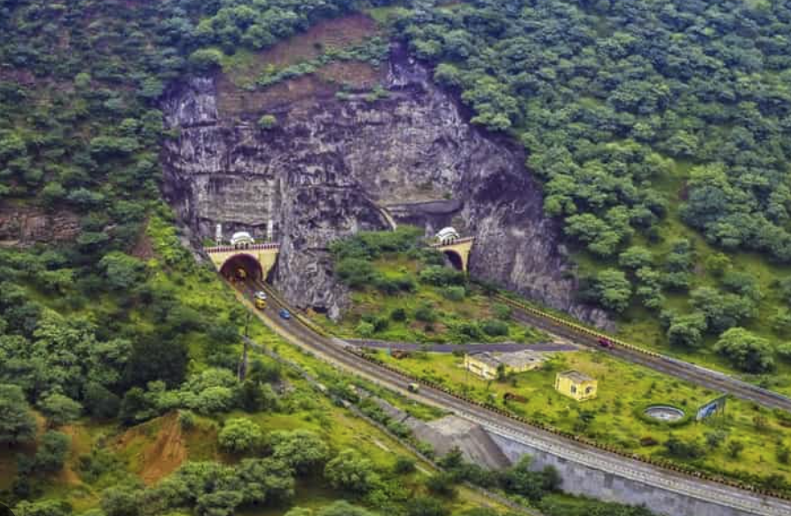 Agra Road